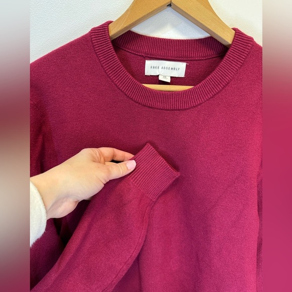 Women’s maroon lightweight crewneck sweater cozy soft and fitted plus size XS - Picture 4 of 11